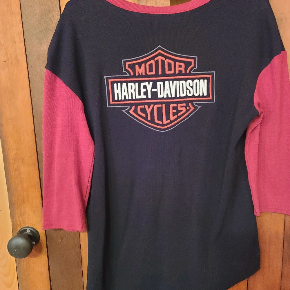 Harley Davidson - Picture 2 of 4
